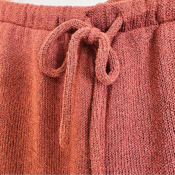 Zara Knit Mid Rise Shorts - Picture 6 of 7